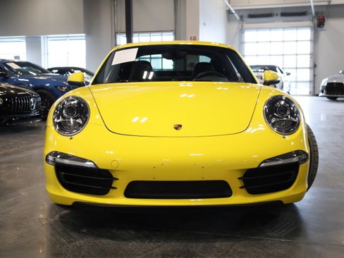Used 2013 Porsche 911 Carrera 4S image 2