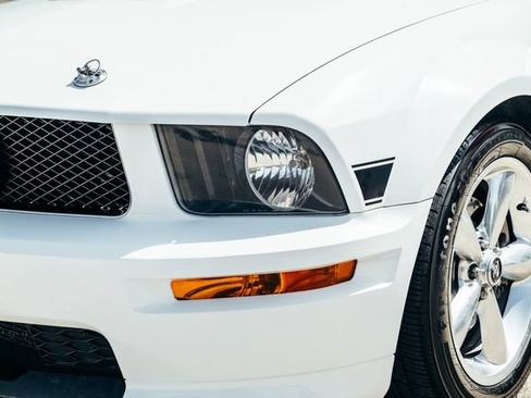 Used 2007 Ford Mustang GT Premium RWD image 44