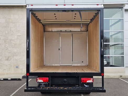 New 2024 Mercedes-Benz Sprinter 4500 image 31