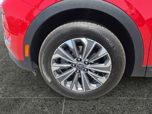 Used 2025 Buick Envision Preferred AWD/4WD image 16