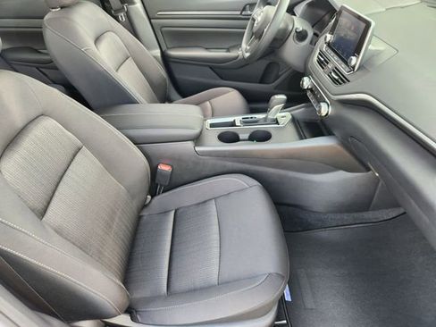 New 2025 Nissan Altima 2.5 S image 11