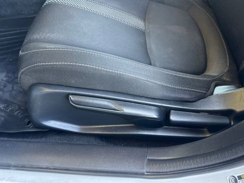 Used 2018 Honda Civic EX image 14