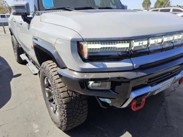 Used 2024 GMC Hummer EV 3X w/ Extreme Off-Road Package AWD/4WD image 2