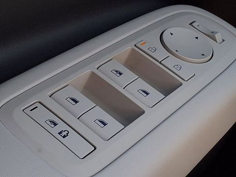 New 2026 Hyundai Santa Fe SE image 23