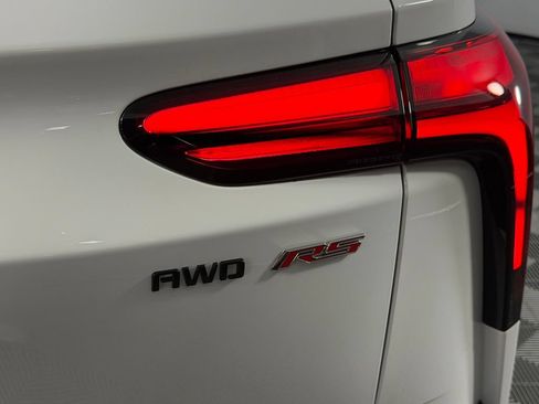 Used 2024 Chevrolet Blazer EV RS AWD/4WD image 15