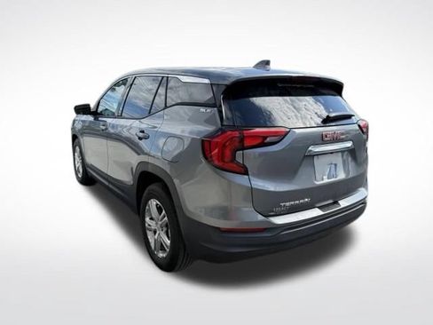 Used 2020 GMC Terrain SLE FWD image 11
