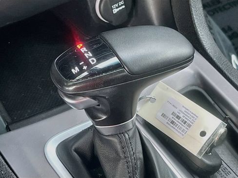Used 2022 Dodge Charger SXT AWD/4WD image 16