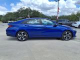 Used 2023 Hyundai Elantra SEL w/ Convenience Package image 2
