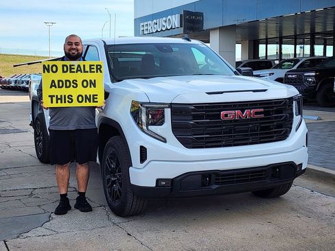 New 2026 GMC Sierra 1500 Elevation image 1