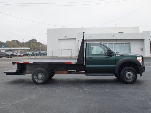 Used 2012 Ford F550 2WD Regular Cab Super Duty image 10