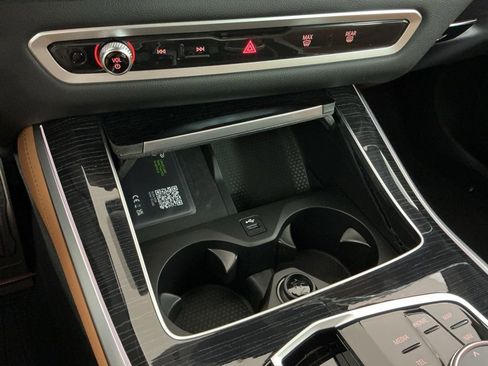 New 2026 BMW X5 xDrive40i w/ M Sport Package image 15