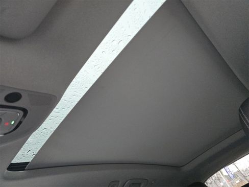 Used 2021 Audi Q5 2.0T Premium w/ Convenience Package image 29