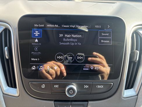 Used 2024 Chevrolet Malibu LT FWD image 26