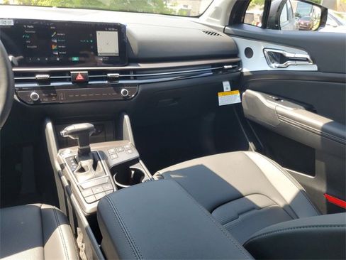 New 2026 Kia Sportage SX image 12