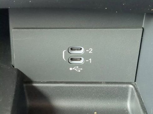 New 2026 Chrysler Pacifica Pinnacle w/ Trailer Tow Group image 30