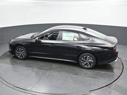 New 2026 Hyundai Sonata Blue image 41