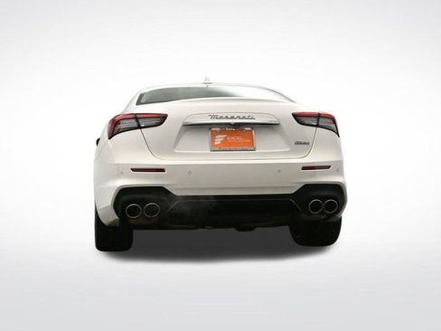 Used 2022 Maserati Ghibli Modena image 41