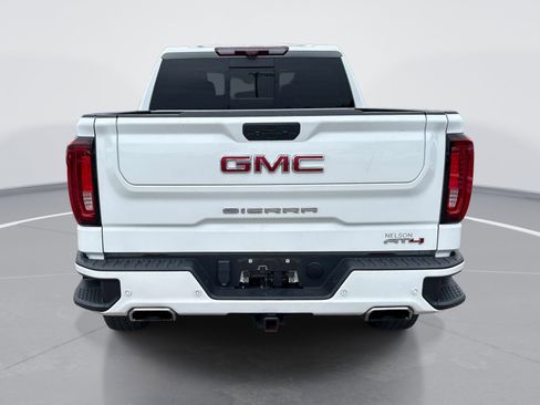 Used 2021 GMC Sierra 1500 AT4 w/ AT4 Premium Package AWD/4WD image 7