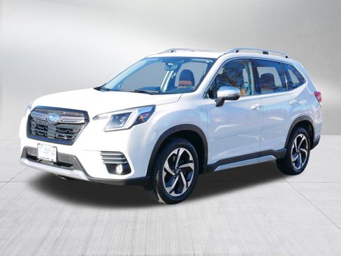 Used 2022 Subaru Forester Touring w/ Popular Package #3 image 3