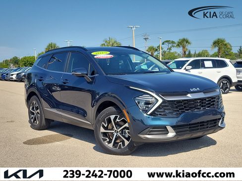 Used 2025 Kia Sportage EX w/ EX Premium Package AWD/4WD image 1