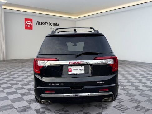 Used 2023 GMC Acadia Denali w/ Black Diamond Edition image 5