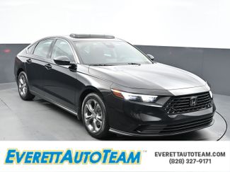 Used 2024 Honda Accord EX image 1