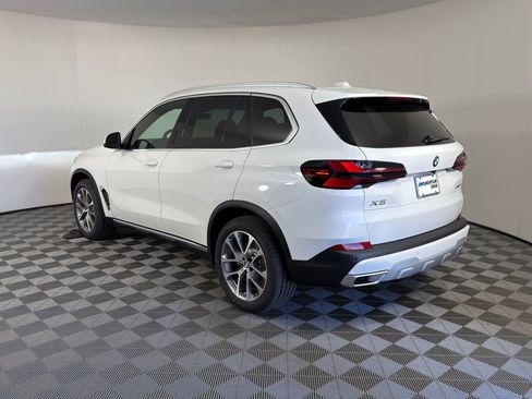 Used 2026 BMW X5 sDrive40i w/ Parking Assistance Package RWD image 3