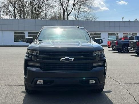 Used 2019 Chevrolet Silverado 1500 RST AWD/4WD image 2