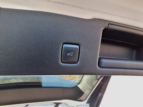 Used 2022 Ford Escape SEL w/ SEL Stealth AWD Package image 37