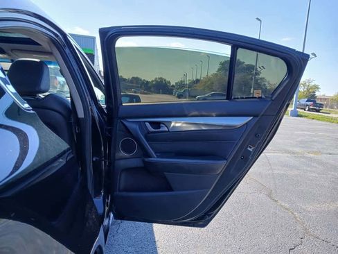 Used 2009 Acura TL SH-AWD image 8