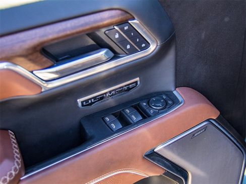 Used 2025 GMC Sierra 1500 Denali Ultimate image 35