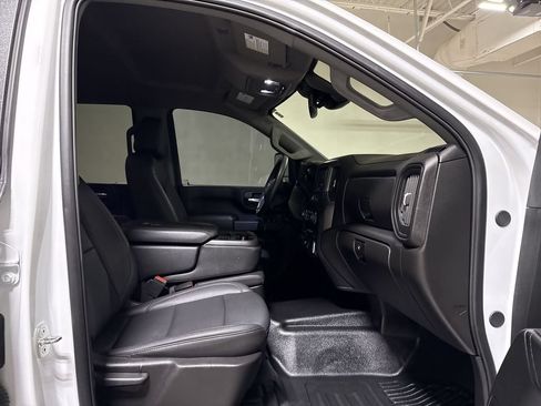 Used 2024 Chevrolet Silverado 2500 W/T w/ WT Convenience Package AWD/4WD image 21