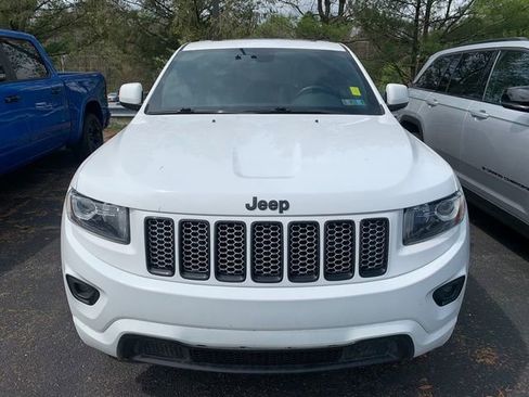 Used 2015 Jeep Grand Cherokee Altitude image 6