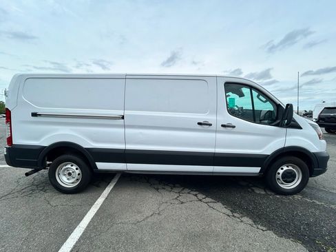 Used 2021 Ford Transit 250 Low Roof w/ Load Area Protection Package RWD image 6