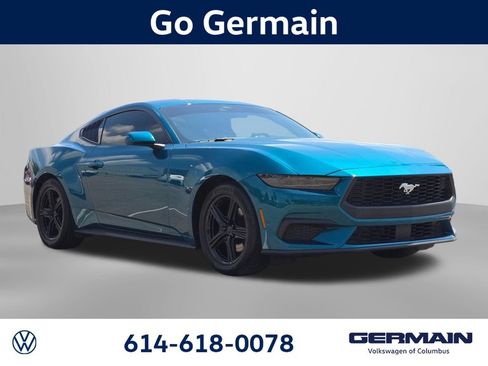 Used 2026 Ford Mustang Coupe RWD image 4