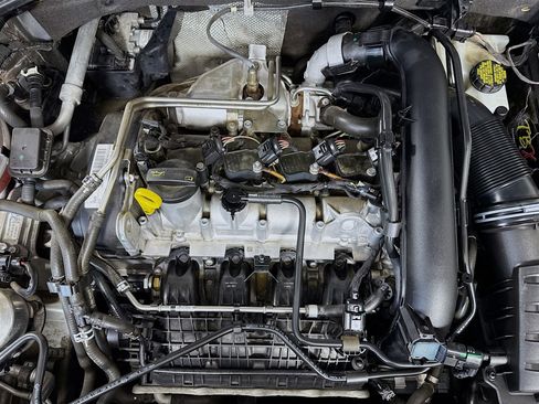 Used 2020 Volkswagen Jetta S image 38