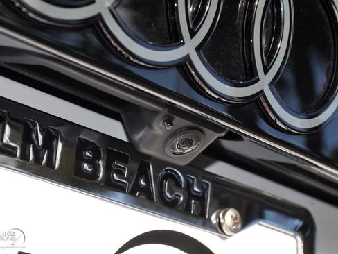 Used 2025 Audi RS Q8 performance image 25