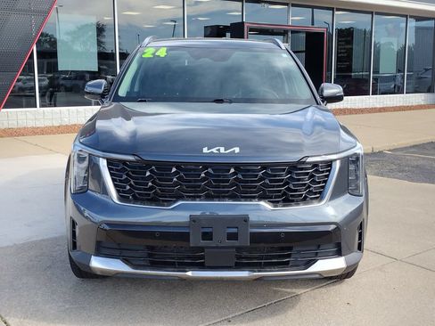 Used 2024 Kia Sorento S AWD/4WD image 13