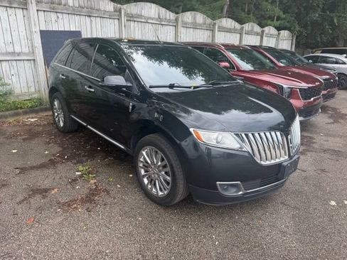 Used 2015 Lincoln MKX AWD w/ Equipment Group 102A image 1
