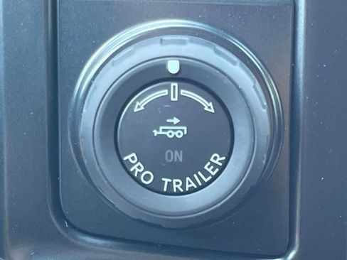 New 2025 Ford F350 King Ranch w/ Chrome Package image 22