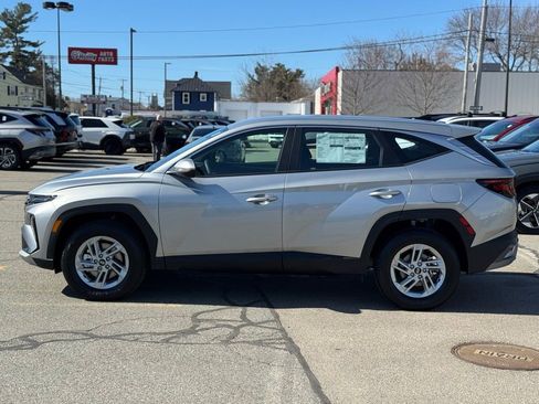 New 2026 Hyundai Tucson SE AWD/4WD image 2