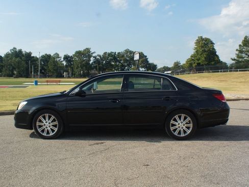 Used 2006 Toyota Avalon Limited FWD image 9
