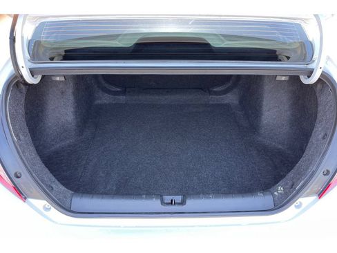 Used 2021 Honda Civic EX image 17