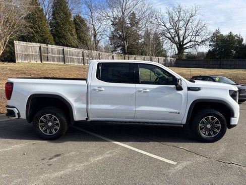 Used 2024 GMC Sierra 1500 AT4 w/ AT4 Premium Package image 8