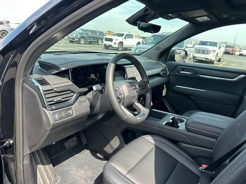 New 2026 GMC Acadia Elevation w/ Elevation Premium Package AWD/4WD image 18