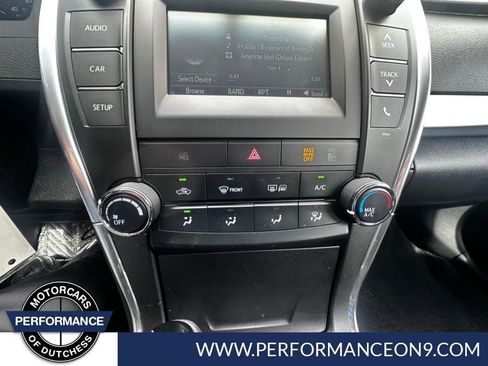 Used 2017 Toyota Camry SE image 27