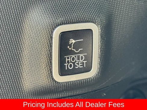 Used 2022 Jeep Grand Cherokee Summit AWD/4WD image 11