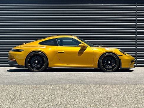 Used 2023 Porsche 911 GT3 RWD image 9