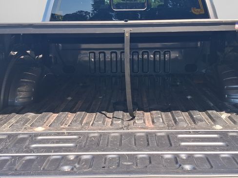 Used 2022 Ford F250 Lariat w/ Lariat Ultimate Package AWD/4WD image 10