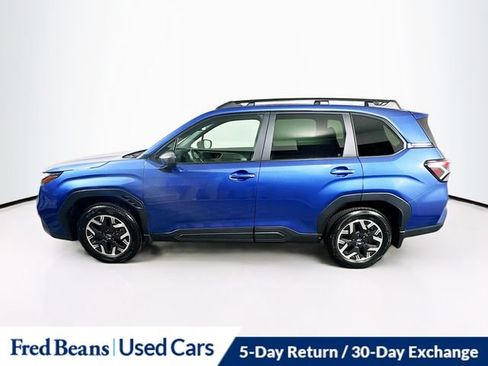 Used 2026 Subaru Forester Premium AWD/4WD image 5